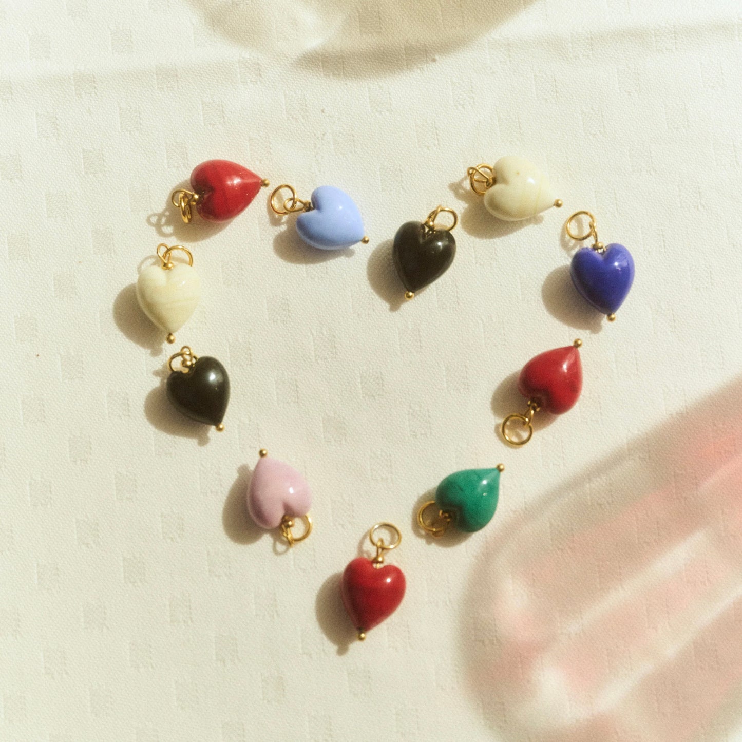 Uma Pendant, Ivory/Gold