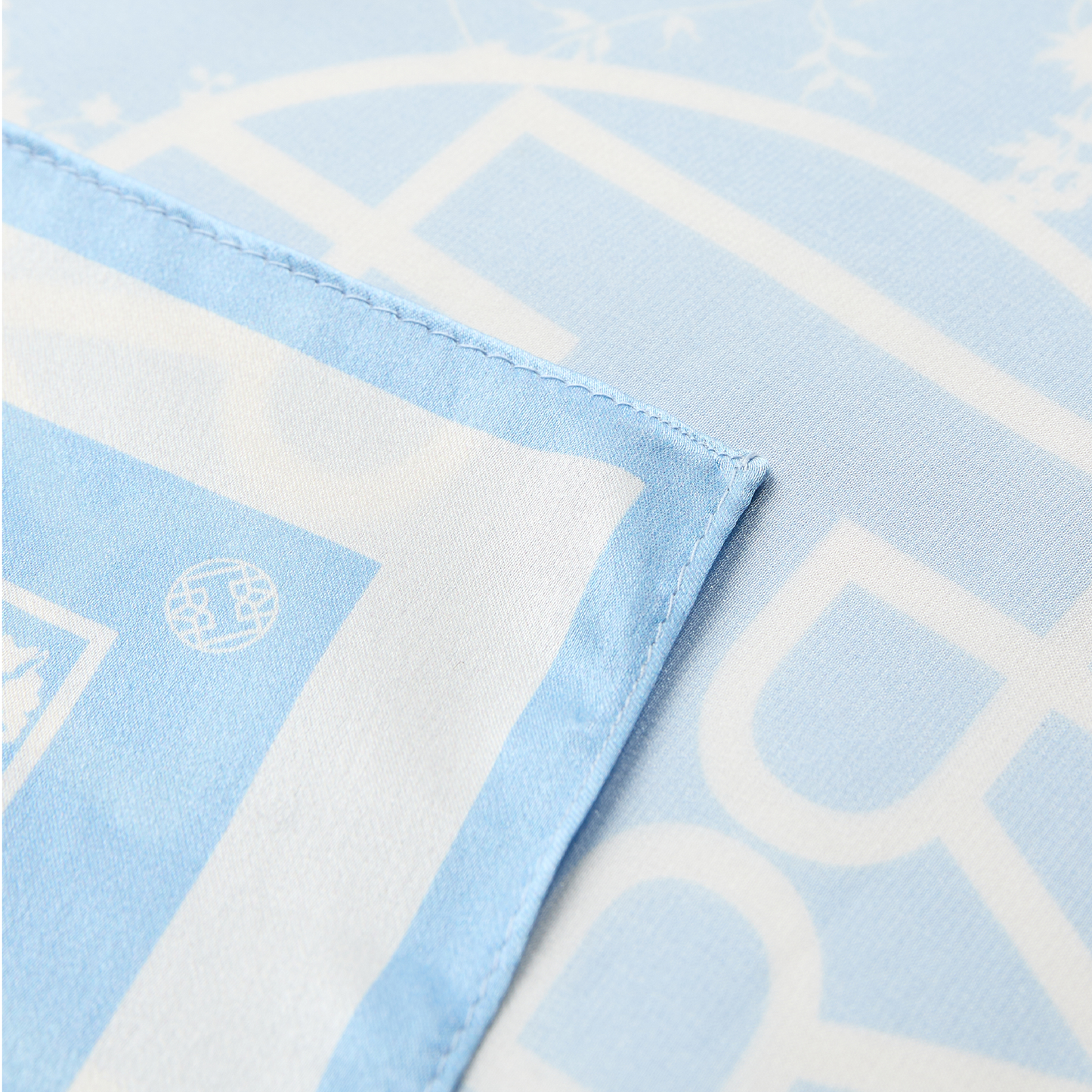 Rossi 1 Silketørklæde, Ice Water