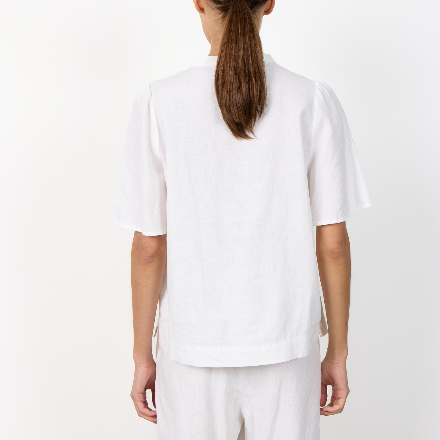 Naja 32 Top I Hør, Hvid