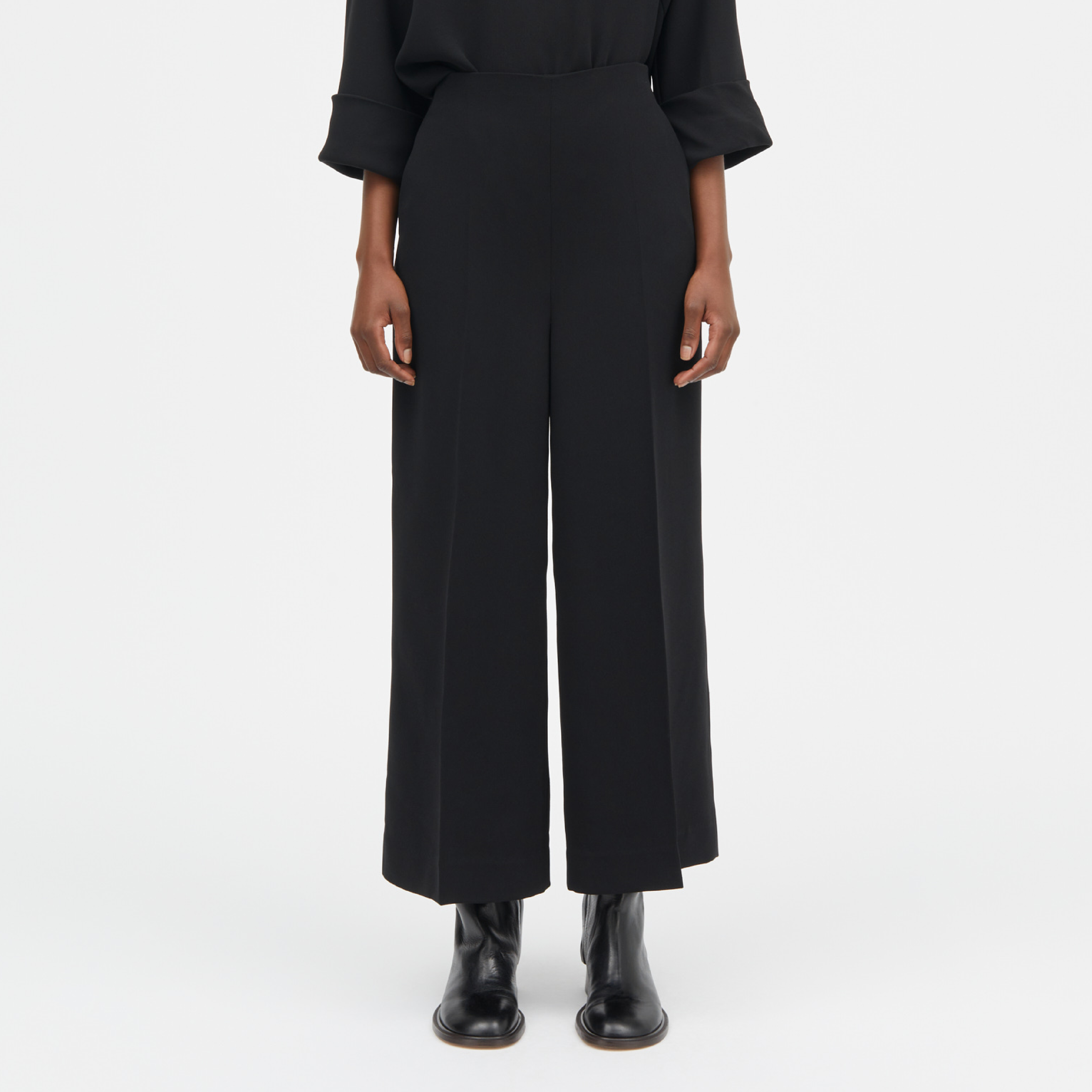 Pallas Crepe Georgette, Black
