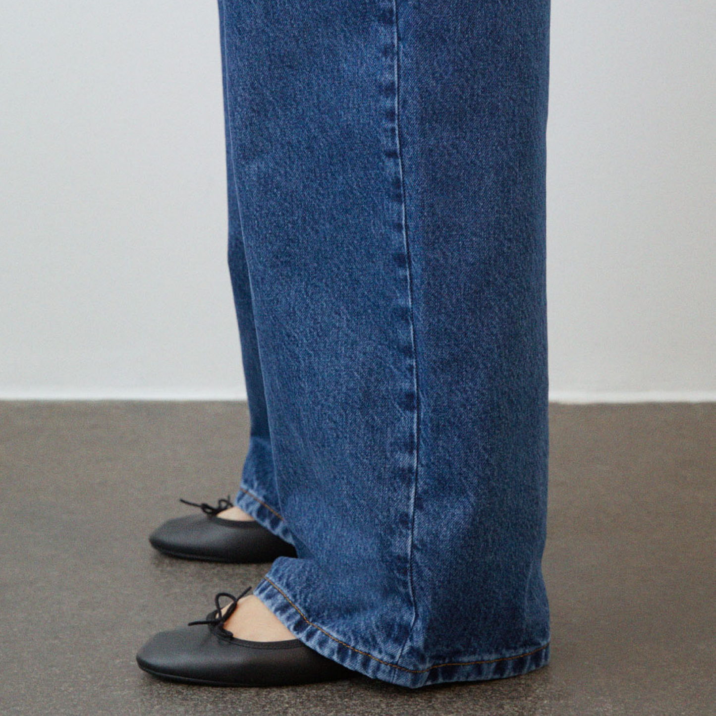 Maddy Straight Jeans, Washed Mid Blue