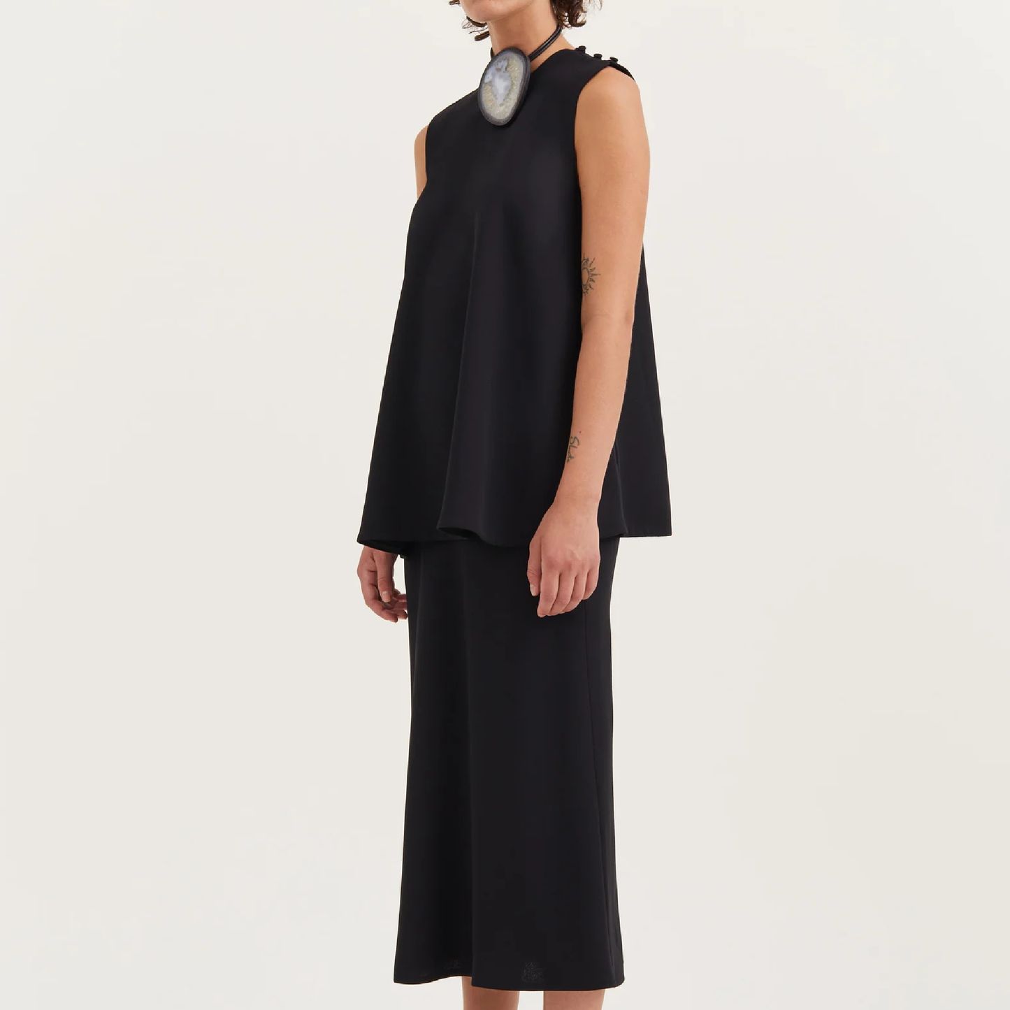 Noelle Crepe Georgette Nederdel, Sort