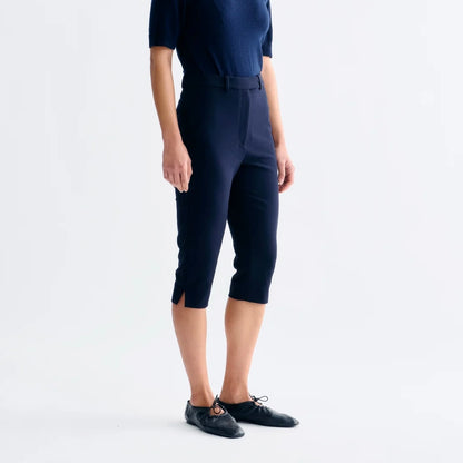 May Pants, Total Eclipse