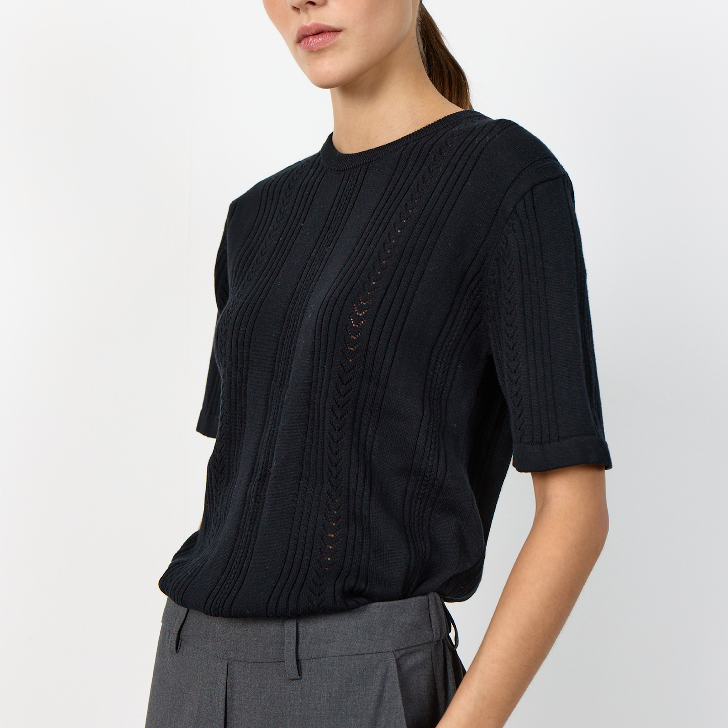 Priya 1 T-Shirt, Sort