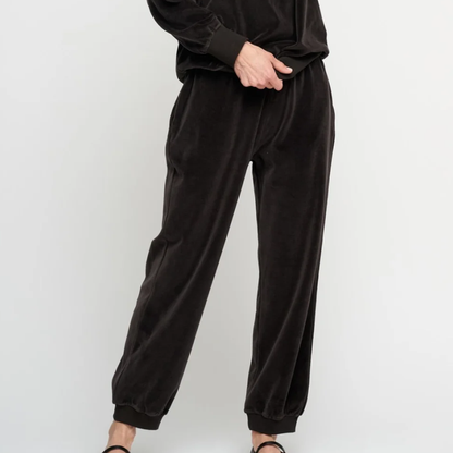 Mally Sweatpants Velvet, Dark Brown