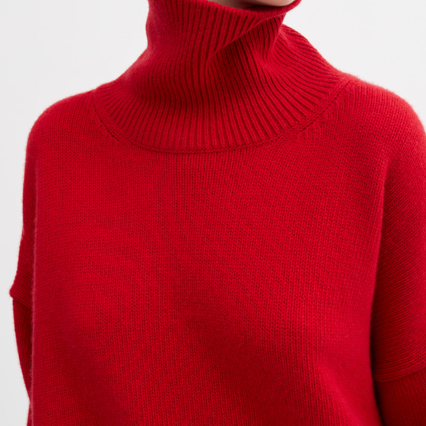 Silene T-Neck, Aurora Red